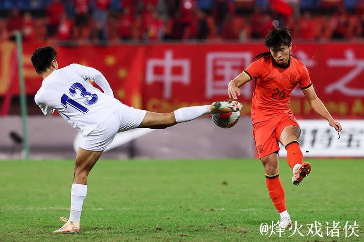 拜合拉木梅开二度 熊猫杯中国U22男足两球完胜 拜合拉木梅开二度 熊猫杯中国U22男足两球完胜